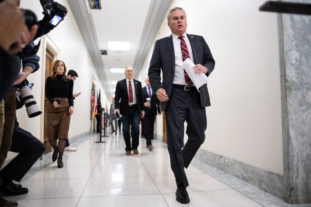 “House Oversight Chair Fast-Tracks Epstein Testimonies from Bondi and Lutnick Amid Ongoing Investigations”
