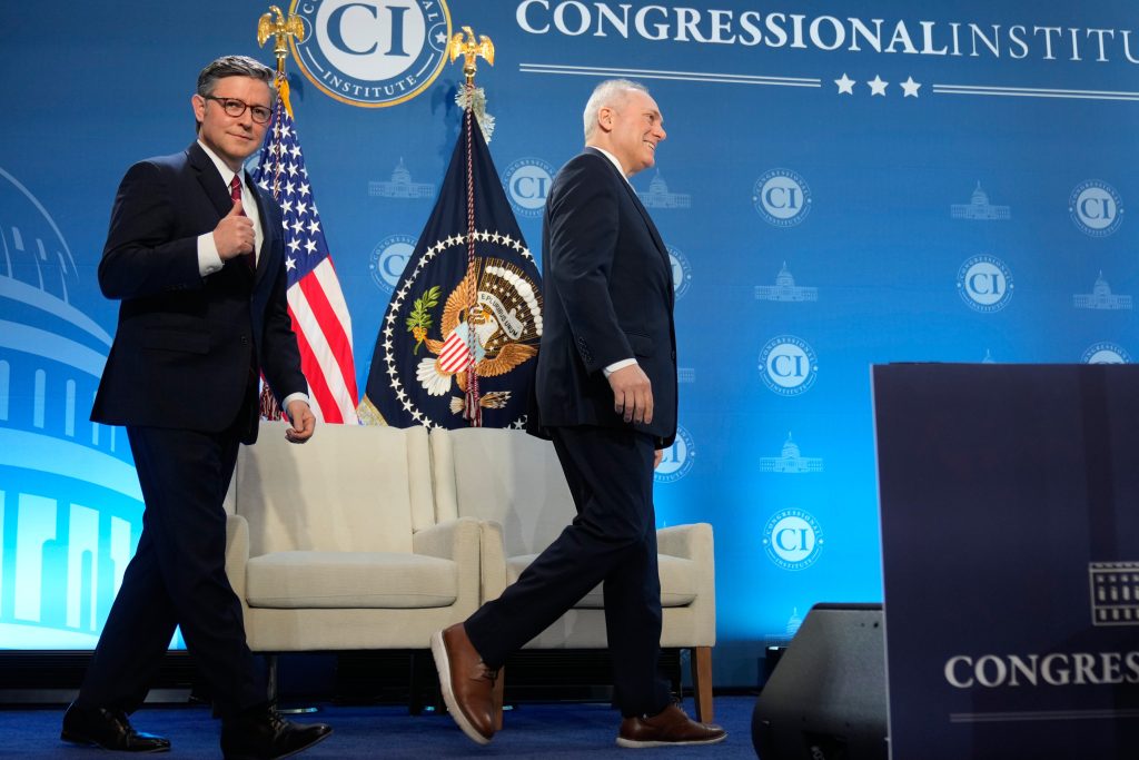 “House Republicans Struggle to Address Rising Costs While Shaping 2026 Election Strategy”
