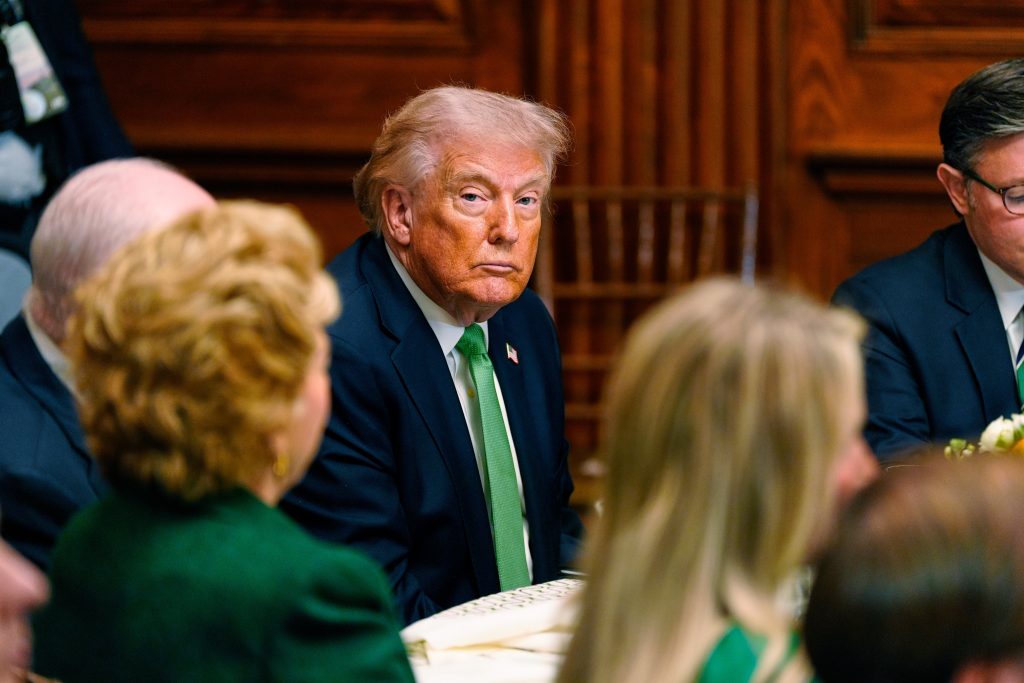 “White House Unveils New DHS Funding Proposal Amid Ongoing Government Shutdown Negotiations”