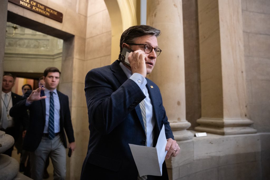 “Capitol Chaos: How the White House Correspondents’ Dinner Attack Impacts Speaker Mike Johnson’s Crucial Week Ahead”