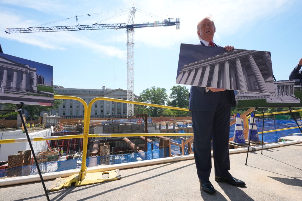 “Senate GOP Axes  Billion Funding for Trump’s Ballroom Project Amid Controversy”