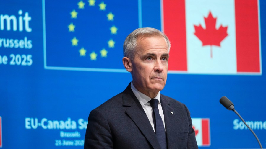 “Mark Carney Jokes About Teleprompter Fumble, Takes a Lighthearted Jab at Trump” “Mark Carney Jokes About Teleprompter Fumble, Takes a Lighthearted Jab at Trump”