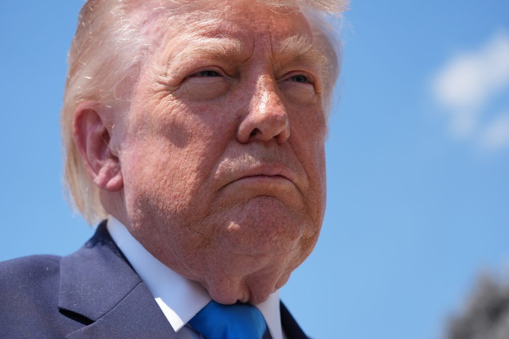 “Trump’s Power Play: How His Pursuit of Legacy and Revenge is Shaking the GOP” “Trump’s Power Play: How His Pursuit of Legacy and Revenge is Shaking the GOP”