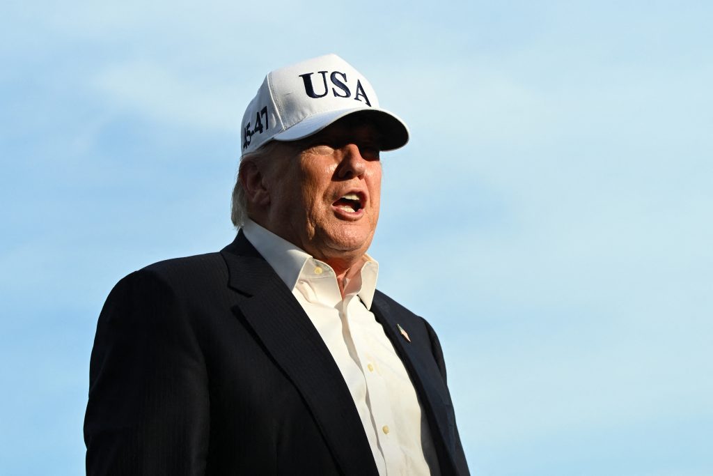 “Trump’s Bold Move: Attaching the SAVE America Act to Key Bipartisan Bills” “Trump’s Bold Move: Attaching the SAVE America Act to Key Bipartisan Bills”