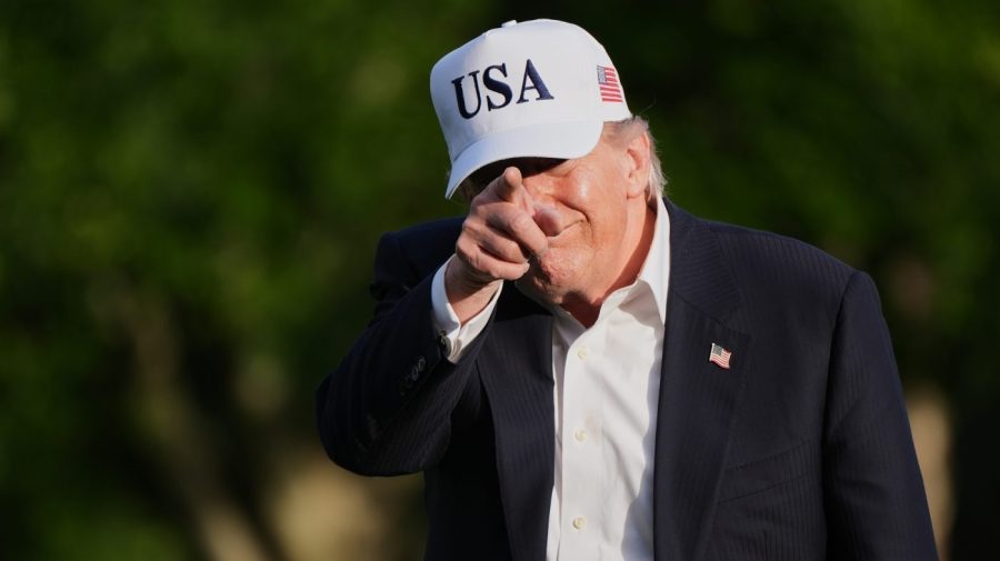 “Trump Targets ‘Disloyal’ Rep. Thomas Massie Amidst Political Shake-Up Following Cassidy Ouster” “Trump Targets ‘Disloyal’ Rep. Thomas Massie Amidst Political Shake-Up Following Cassidy Ouster”