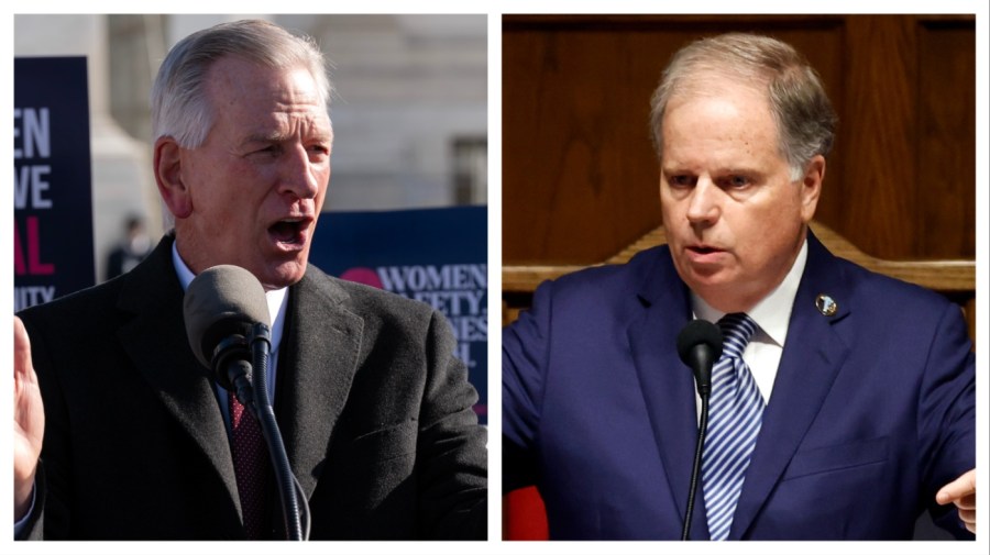 “Alabama Governor Race: Tuberville vs. Jones – A Battle for the Heart of Deep Red Politics” “Alabama Governor Race: Tuberville vs. Jones – A Battle for the Heart of Deep Red Politics”