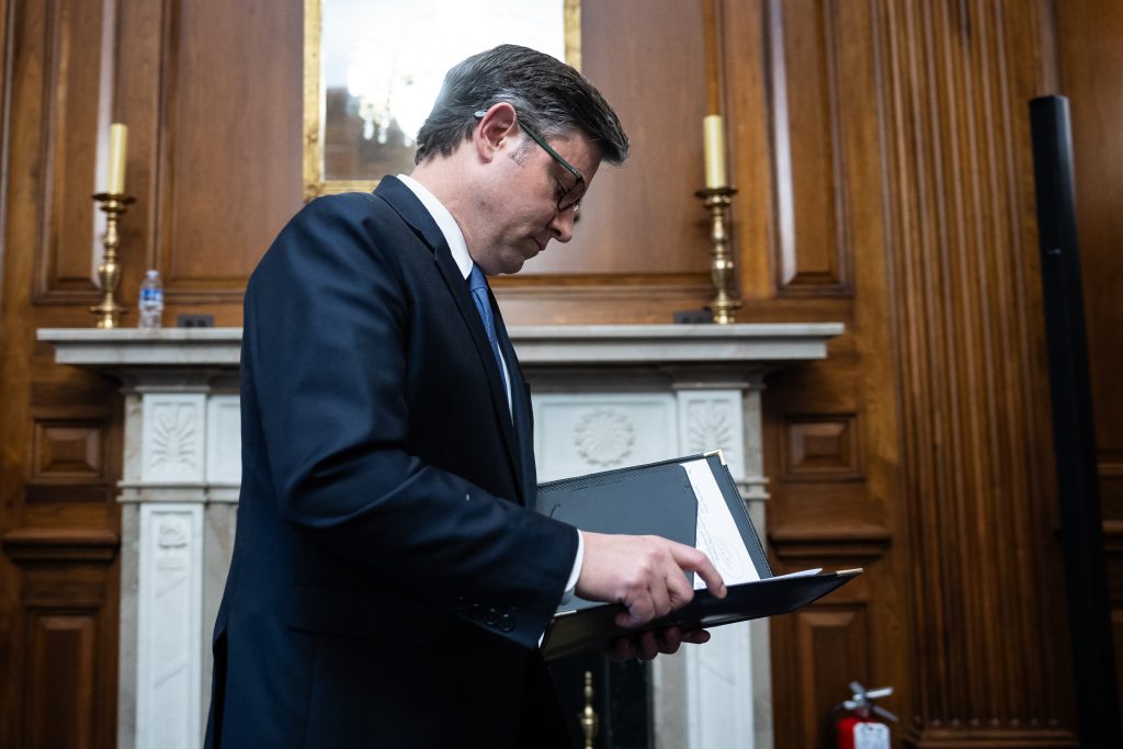 “House Set to Vote on Controversial Surveillance Program Extension: What You Need to Know”