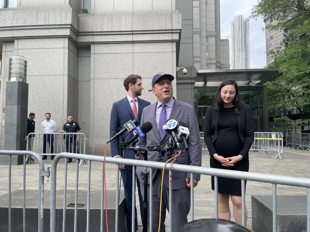 “Former NYC Comptroller Brad Lander Acquitted of Obstruction Charges in Immigration Protest”