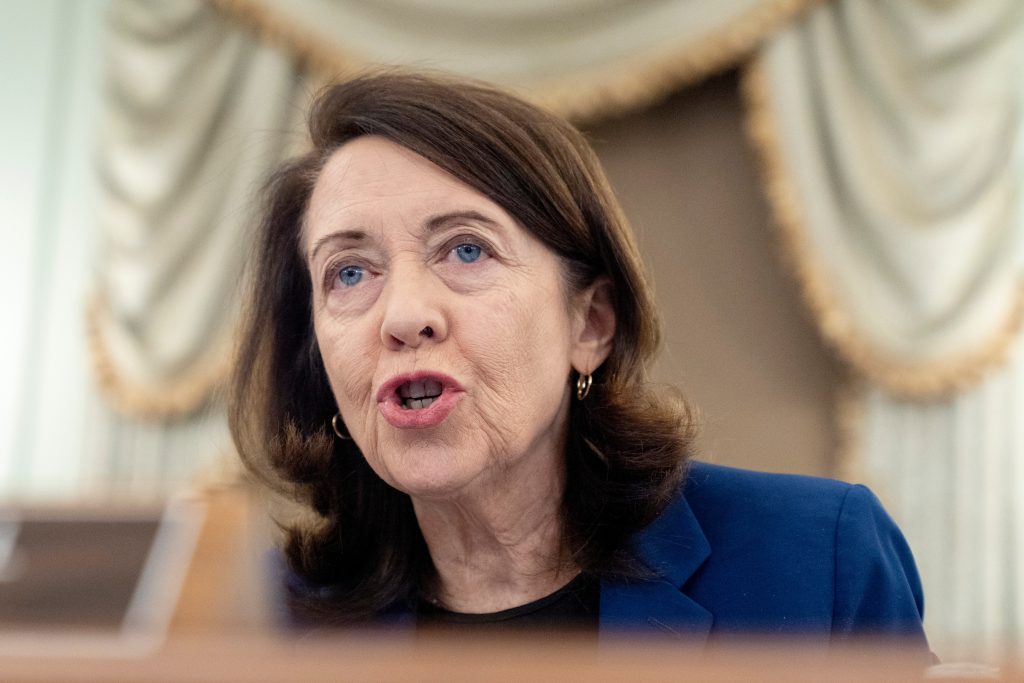 “Key Democrats Sound Alarm Against Kids Online Safety Act: Risks and Lobbying Concerns”