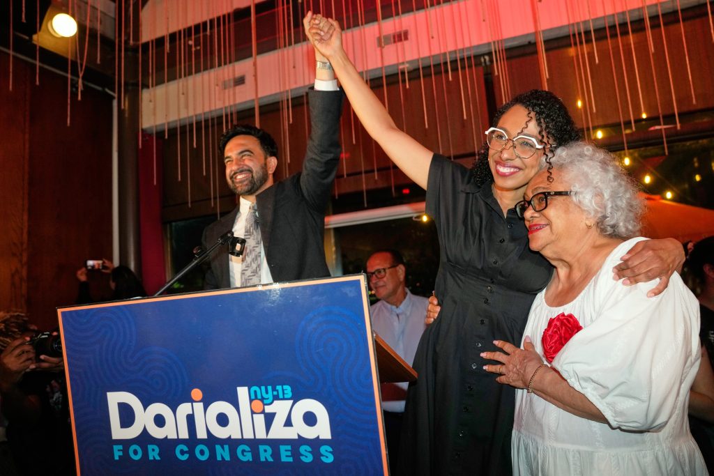 “New Era for NYC Democrats: How Mayor Mamdani’s Coalition is Redefining Political Dynamics”